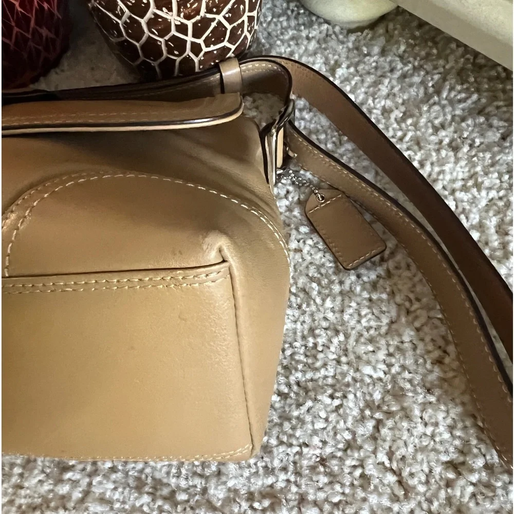 Coach Handbag - Picture 8 of 10